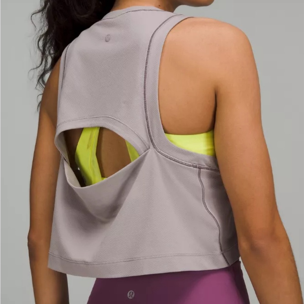 COPY - Lululemon open back cropped tank 6